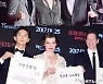 [N년 전 오늘의 XP] '레지던트 이블' 밀라 요보비치, 첫 내한에 아낌 없이 드러낸 한국 사랑