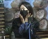 문소리 "♥장준환·딸 연두와 사생활 공개? 두렵지만.." (정희)[종합]