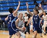 [포토]우리은행 김소니아, 뚫을 수 있어!