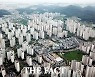 '강남 재건축' 기대감..서울 아파트값 또 0.07% 상승