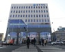 광주 중앙병원 직원·환자 등 12명 코로나19 집단 감염