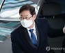 박범계, 고교강연서 정의 설명하며 성매매 예시