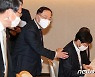 부동산시장 점검 관계장관회의 참석한 홍남기 부총리