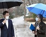 문 대통령 "정은경 청장이 전권 갖고 백신 접종 지휘하라"