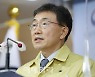 권덕철 "주 평균 400명대 진입하면 거리두기 하향 검토"