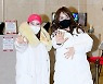 [포토] 송가인-숙행, '놓치지 마세요'
