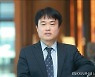 조민 국시 합격에 "의사 가운 찢고 싶다"..의사단체회장의 분노