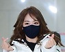 숙행 '빛나는 손하트' [MK포토]