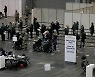 美 코로나 19 백신 부족 사태..일부 지역 접종 중단