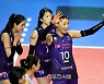 [포토] 흥국생명 김연경 '완벽하게 승리했어'