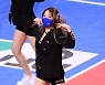 [포토] 치어리더, 가려도 눈부신 미모