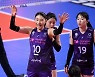 [포토] 웃음 짓는 김연경, 이제야 긴장이 풀렸어!