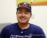 '연봉조정' 신청한 최지만, SNS에 피노키오 이모티콘으로 불만 표시