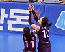 [MD포토] 김연경-이다영 '충돌'