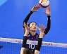 [MD포토] 김연경 '일단 두손으로 넘길게'