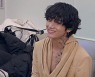 방탄소년단 뷔, 대기실에서도 치명적 섹시 카리스마..반전 눈웃음은 '힐링'