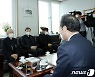 김희중 대주교 만난 이낙연