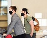[MD포토] 터커,멩덴 '기아 합류 위해 입국'