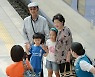 한 달, 한 계절, 그러다 한 해가 지났다..'보통의 일상'은 어디쯤 오고 있을까
