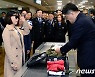126억은 찾았는데..카지노 금고서 사라진 20억은 비행기 탔을까?