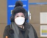 '강제 추방' 에이미 돌아왔다..5년만에 다시 밟은 한국 땅