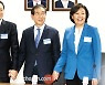 우상호 "野 박원순만 때리면 승리? 초딩같은 얘기"