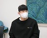 [단독] 김민재 오늘 조용히 출국, 유럽 진출은 계속 도전