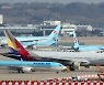 대한항공·아시아나 통합 시 50% 이상 점유 노선 32개..독과점 우려