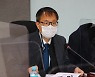 "기재부 재정운용 너무 경직적"..정세균 총리 편든 박주민