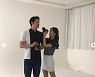 김소연, 남편 이상우 밀착취재♥..'사심 가득한 촬영장' [in스타★]