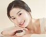 전진 아내 류이서, 화장품 브랜드 모델로 광고계 입성