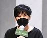 인사말하는 김성수 음악감독