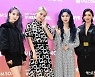 RBW 측 "마마무 재계약? 솔라·문별 완료, 휘인·화사 논의 중" [공식입장]