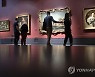 Virus Outbreak Russia Museums