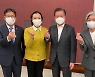 '모드 전환' 침묵 깬 박영선, "당 부름 받고 첫 출격"