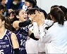 도로공사 3위 도약, 기뻐하는 배유나.