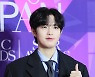 [포토S] 김재환, 백옥 피부 반짝반짝