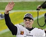 '전설' 브래디, 탬파베이 NFL 슈퍼볼 이끌어..마홈스의 KC와 격돌