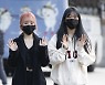 체리블렛 해윤-채린 '소녀 감성 가득한 출근길'