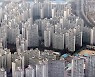 "서울 아파트 2채 중 1채는 9억원 초과"