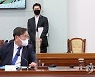 업무보고 참석한 이낙연-김태년