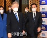 이재명표 '기본주택'..3기신도시 적용 '산너머 산'