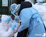 광주서 TCS국제학교발 100명 확진..첫 세 자리수 확진(2보)