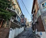 고향 내려가 원격 수업, 알바 뛰며 '빈방 월세' 내는 대학생들 [현장르포]