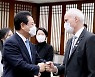 김영록 전남지사, 덴마크대사 접견 "해상풍력 기술·경험 공유" 요청
