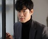 '경이로운' 유준상 "작가 교체 후 현장 흔들림無..시즌2서 악귀 많이 잡고파"[EN:인터뷰③]