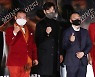 [오마이포토] '게임의 법칙: 인간사냥' 코로나19 사냥하고픈 사람들