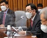 주호영, 손실보상제 적자 발행 두고 "맞지 않아"