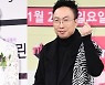 [단독] 김수미·박명수·전진·정은지·하니, 새 예능 '수미산장'으로 뭉친다