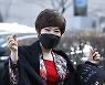김연자 '화사한 패션'